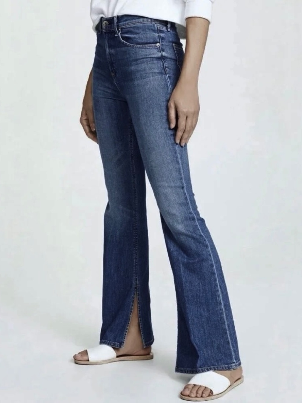 EUC Rag & Bone Bella Mid-Rise Bootcut Split Hem Jeans Size 25 Waist x 32 Inseam